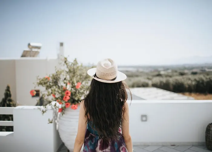 Aeolos Sustainable Living Agkidia