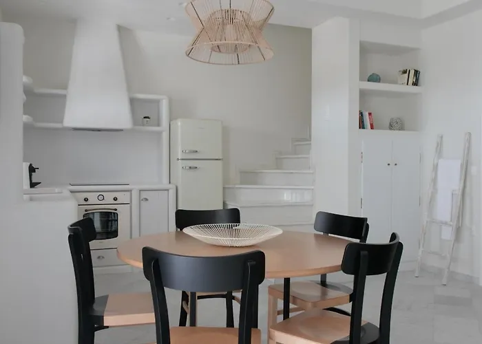 アパート Aeolos Sustainable Living