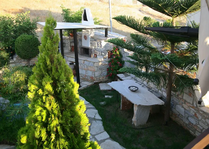 Aeolos Sustainable Living アパート