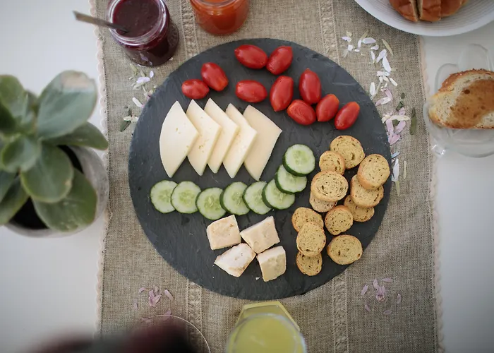 Aeolos Sustainable Living アパート