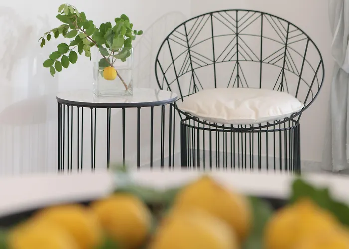 Aeolos Sustainable Living アパート